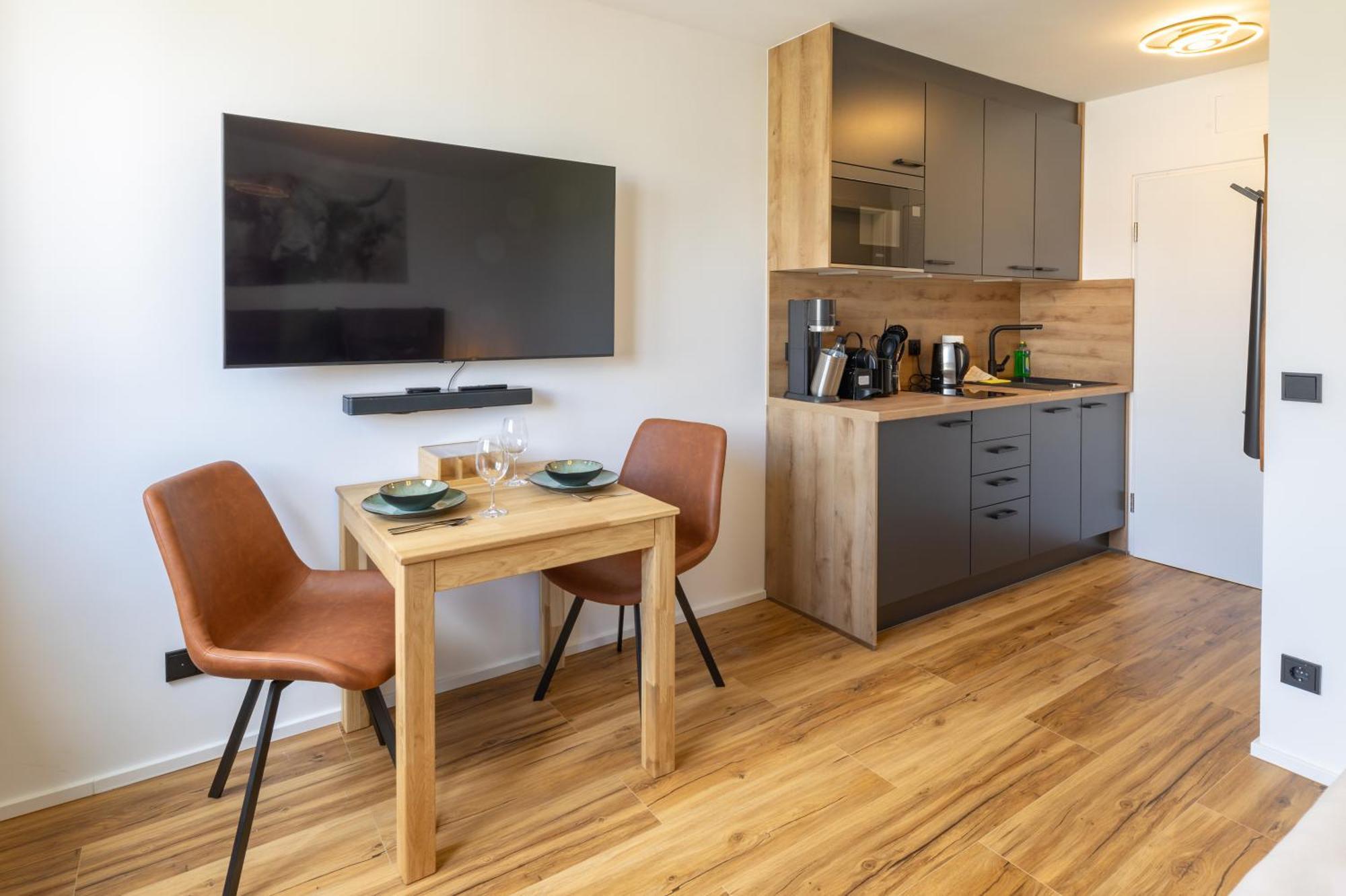 Sweethome - Super Zentral Und Modern, Kueche, Wifi Munique Exterior foto